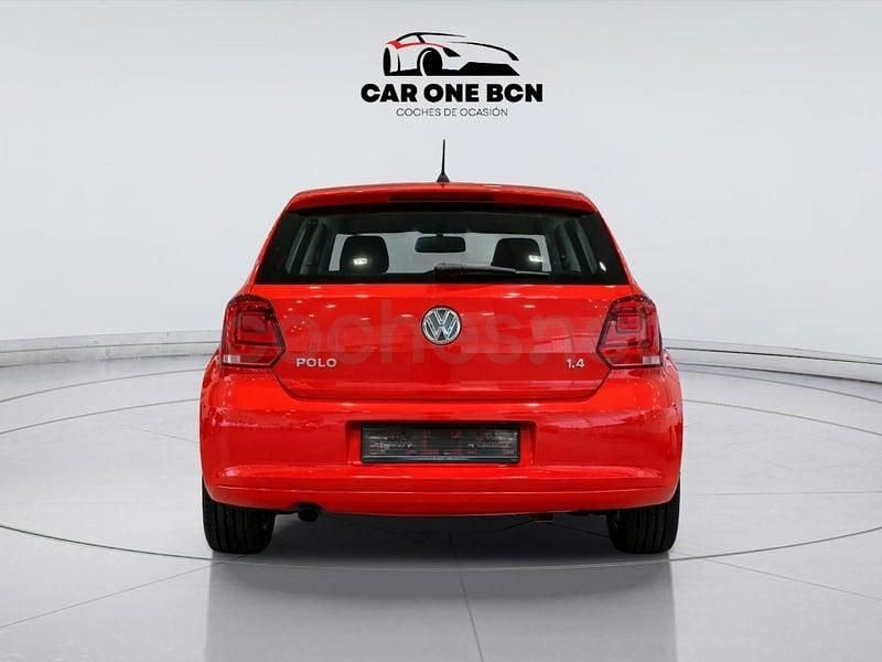 Usado VW Polo Advance 85 CV (62 kW) 2010 Rojo Utilitario