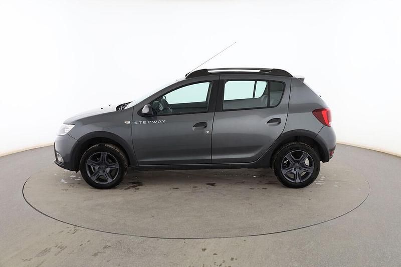 Begagnad Dacia Sandero 90 HK (66 kW) 2018 Grå Sedan