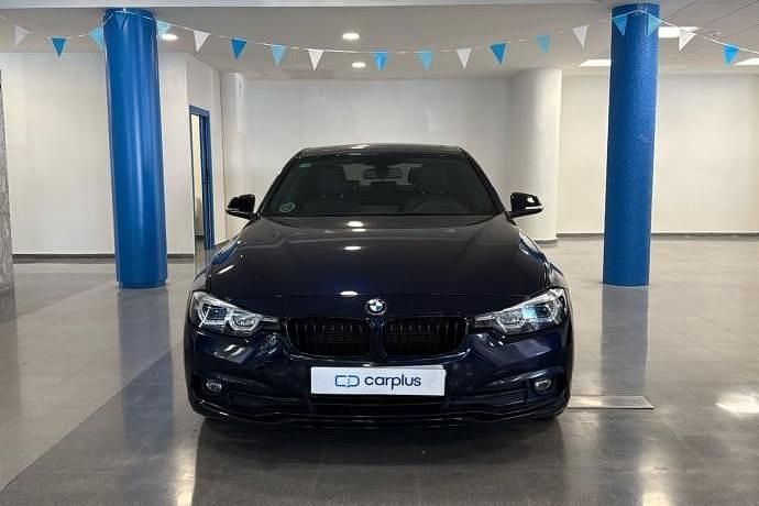 Usado BMW 320 Efficient Dynamics 163 HP (119 kW) 2018 Sedan