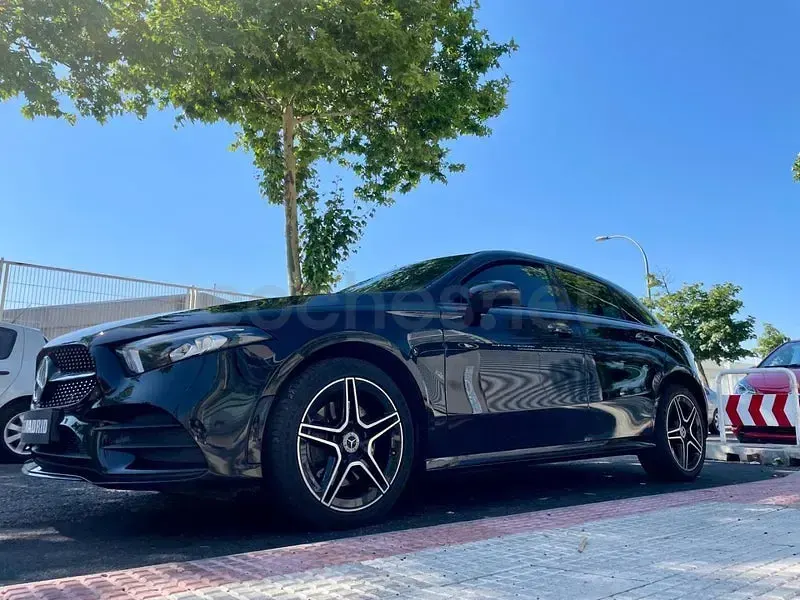 Usado Mercedes A250 218 CV (160 kW) 2022 Negro Berlina