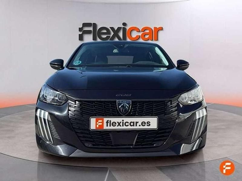 Usado Peugeot 208 Allure 101 CV (74 kW) 2025 Negro Utilitario