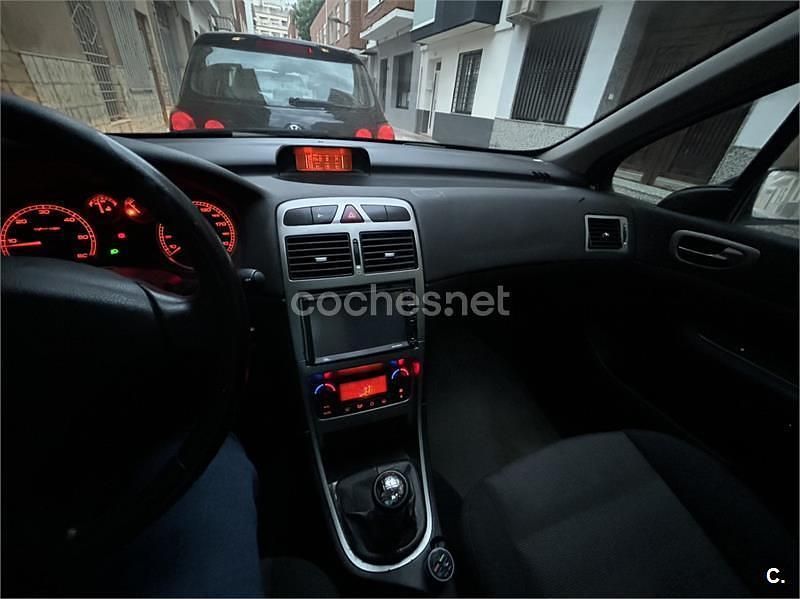 Usado Peugeot 307 110 HP (80 kW) 2005 Preto Carrinha
