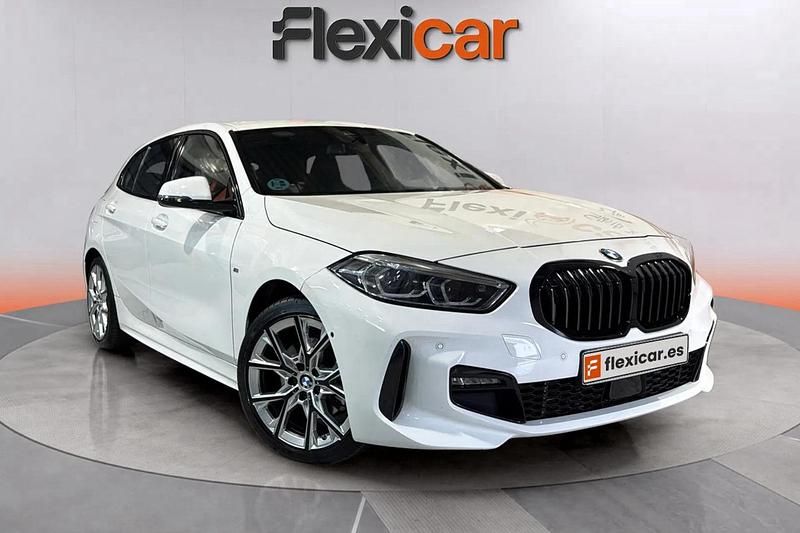 Usado BMW 118 136 CV (100 kW) 2024 Blanco Utilitario