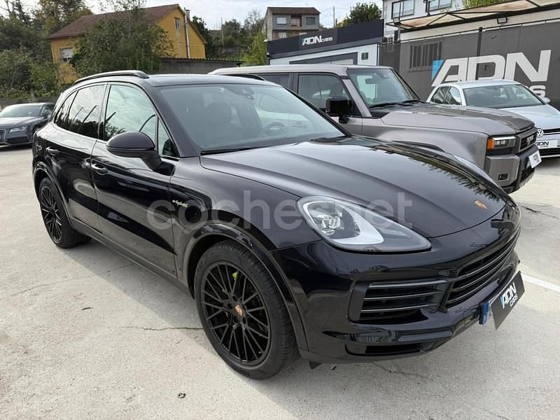 Negro Usado 2021 Porsche Cayenne SUV | 69.500 € - Imagen 1/4