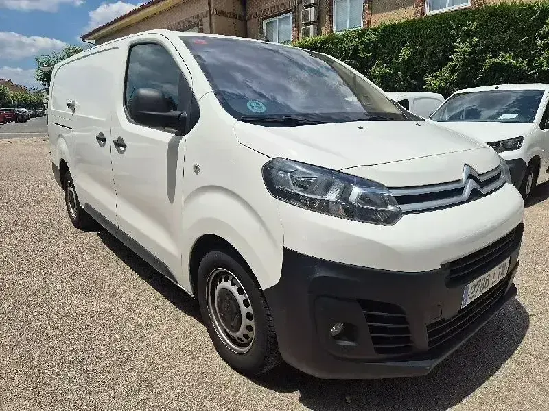 Usado Citroën Jumpy 122 CV (89 kW) 2021 Blanco Monovolumen