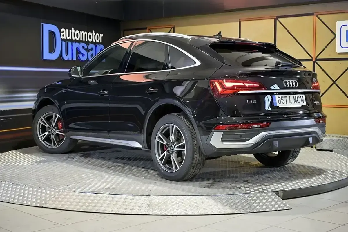 Usado Audi Q5 S-Line 204 CV (150 kW) 2022 Negro SUV