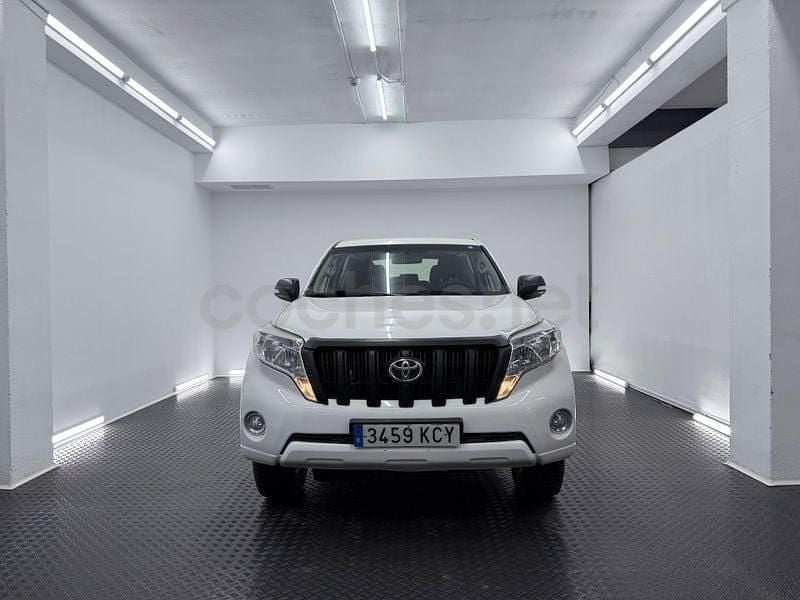 Usado Toyota Land Cruiser 177 CV (130 kW) 2017 Blanco SUV
