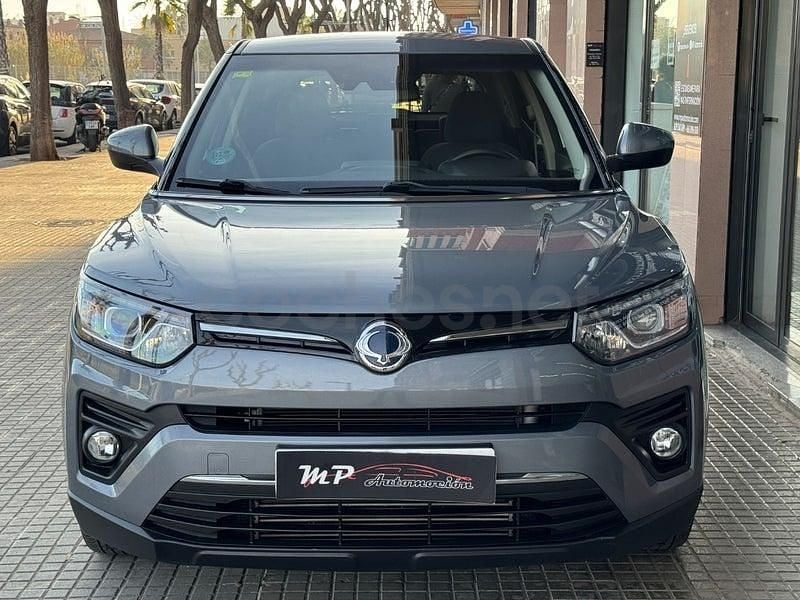 Usado SsangYong Tivoli 163 CV (119 kW) 2020 Gris SUV