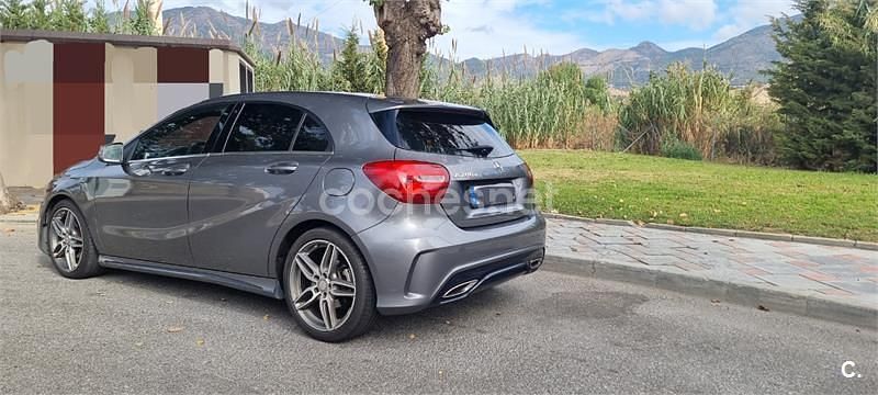 Usado Mercedes A200 AMG line 136 CV (100 kW) 2016 Gris / plata Berlina