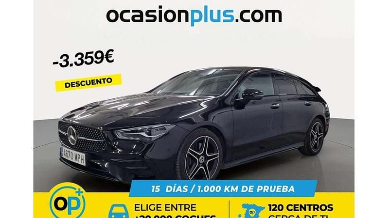 Usado Mercedes CLA200 Shooting Brake 150 CV (110 kW) 2024 Negro Familiar