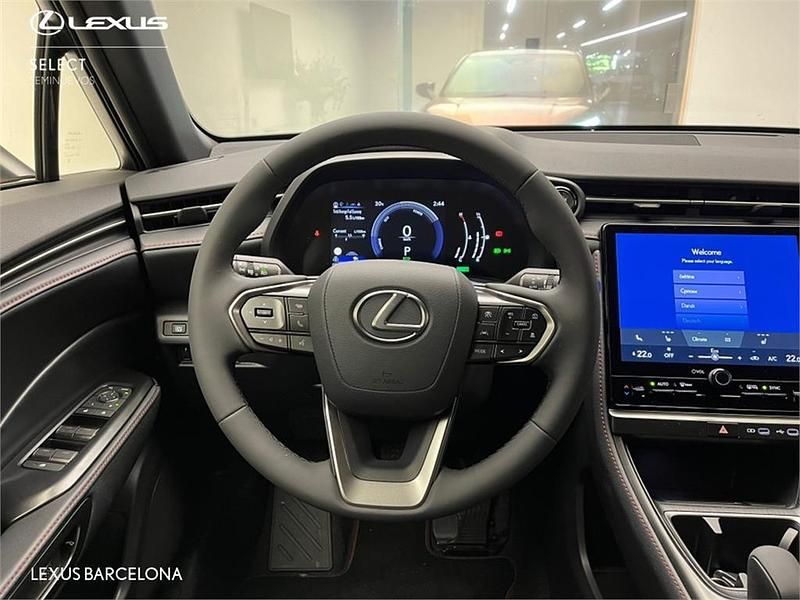 Otro Usado 2025 Lexus LBX SUV | 34.900 € (Precio justo) - Imagen 1/1