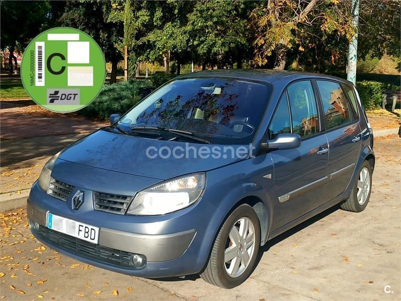 Gris / plata Usado 2006 Renault Scénic II Dynamique Monovolumen | 2500 € (Precio justo) - Imagen 1/4