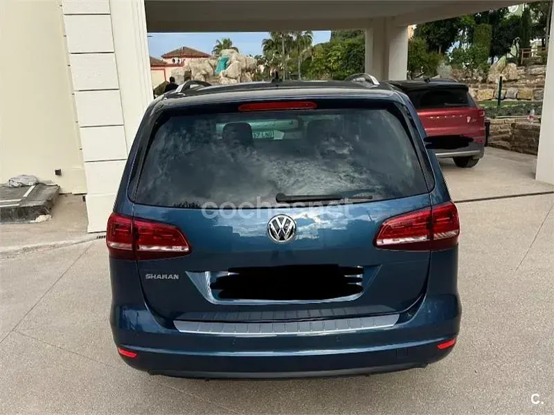 Usado VW Sharan Sportline 184 CV (135 kW) 2017 Azul Monovolumen