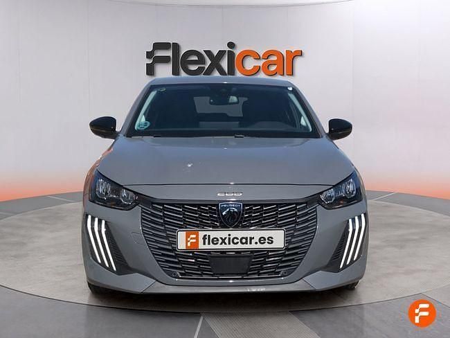 Usado Peugeot 208 Allure 100 CV (73 kW) 2025 Gris Utilitario