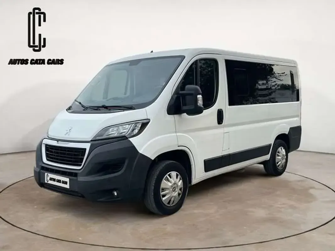 Usado Peugeot Boxer 140 CV (102 kW) 2019 Blanco Van