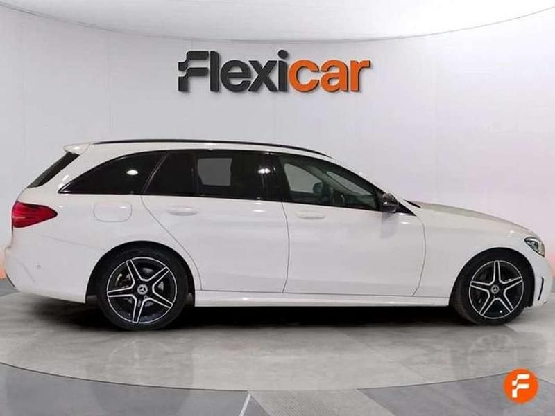 Usado Mercedes C200 160 CV (117 kW) 2019 Blanco Familiar
