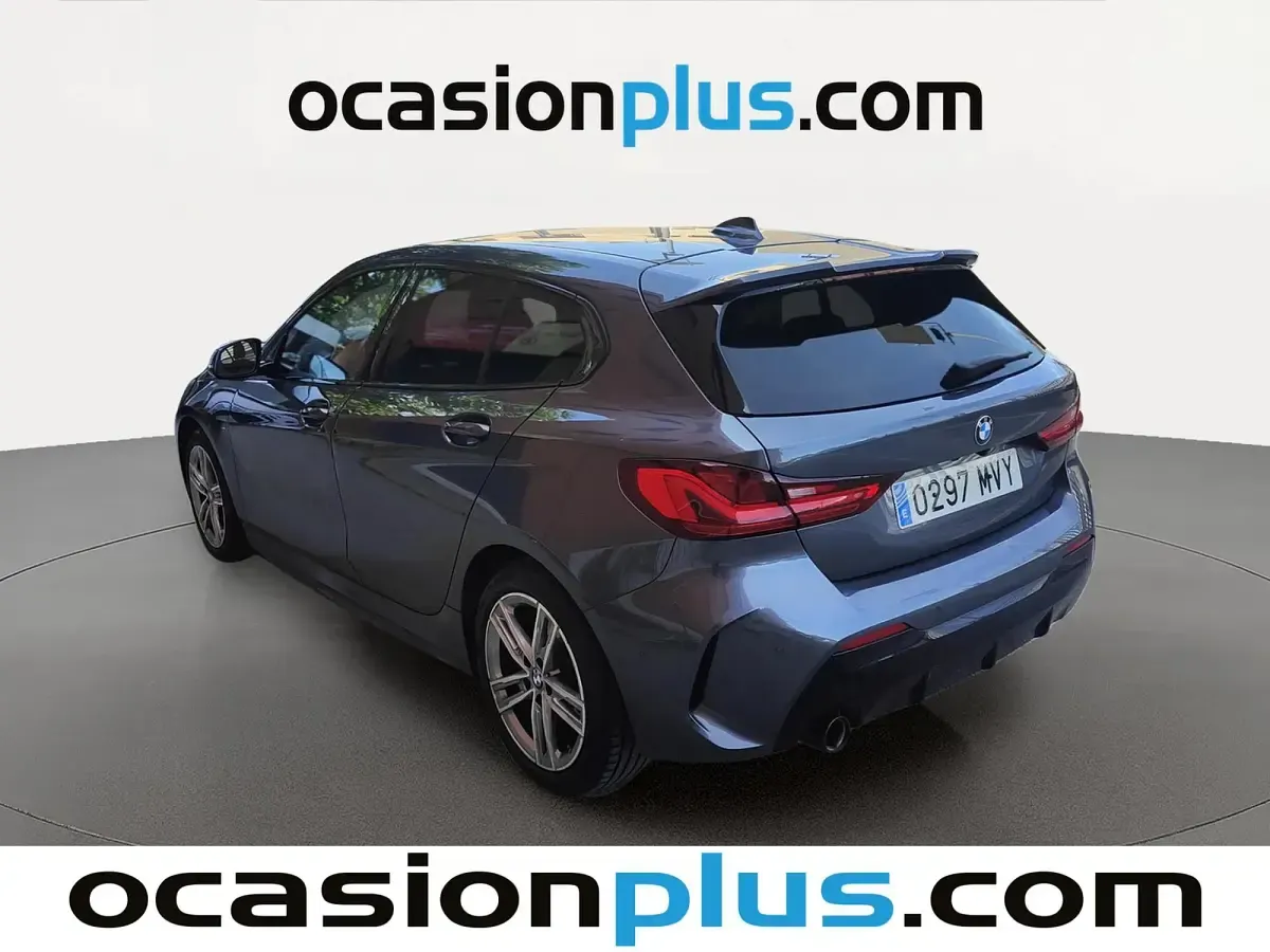 Używany BMW 116 116 KM (85 kW) 2024 Szary Hatchback