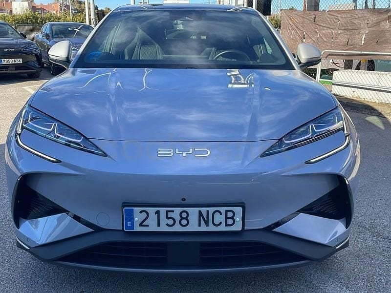 Usado BYD Sealion 7 389 kW (530 CV) 2025 Eléctrico SUV