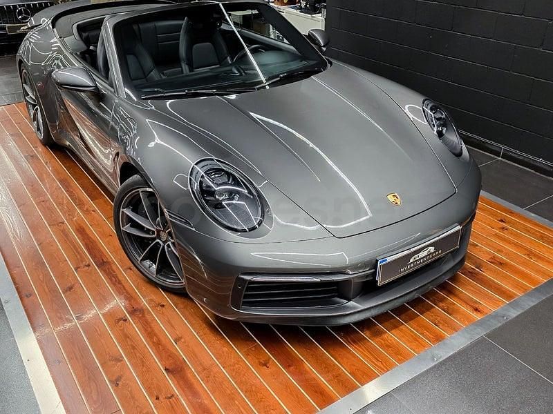 Usado Porsche 911 Carrera 4S Cabriolet 450 CV (330 kW) 2021 Gris / plata Descapotable
