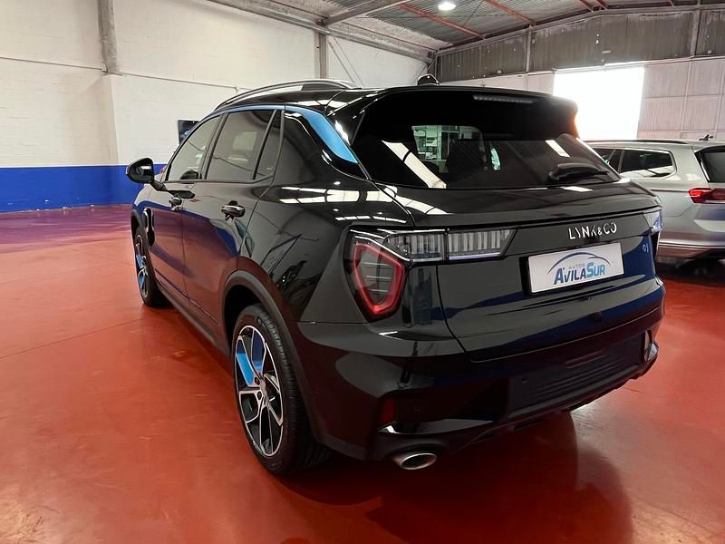 Usado Lynk & Co 01 262 CV (192 kW) 2022 Negro SUV