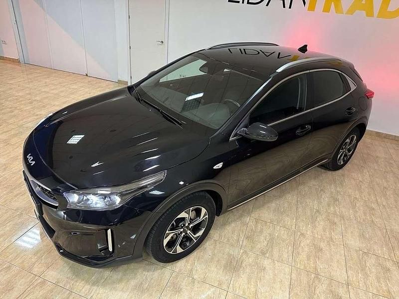 Usado Kia XCeed 101 CV (74 kW) 2024 Negro SUV