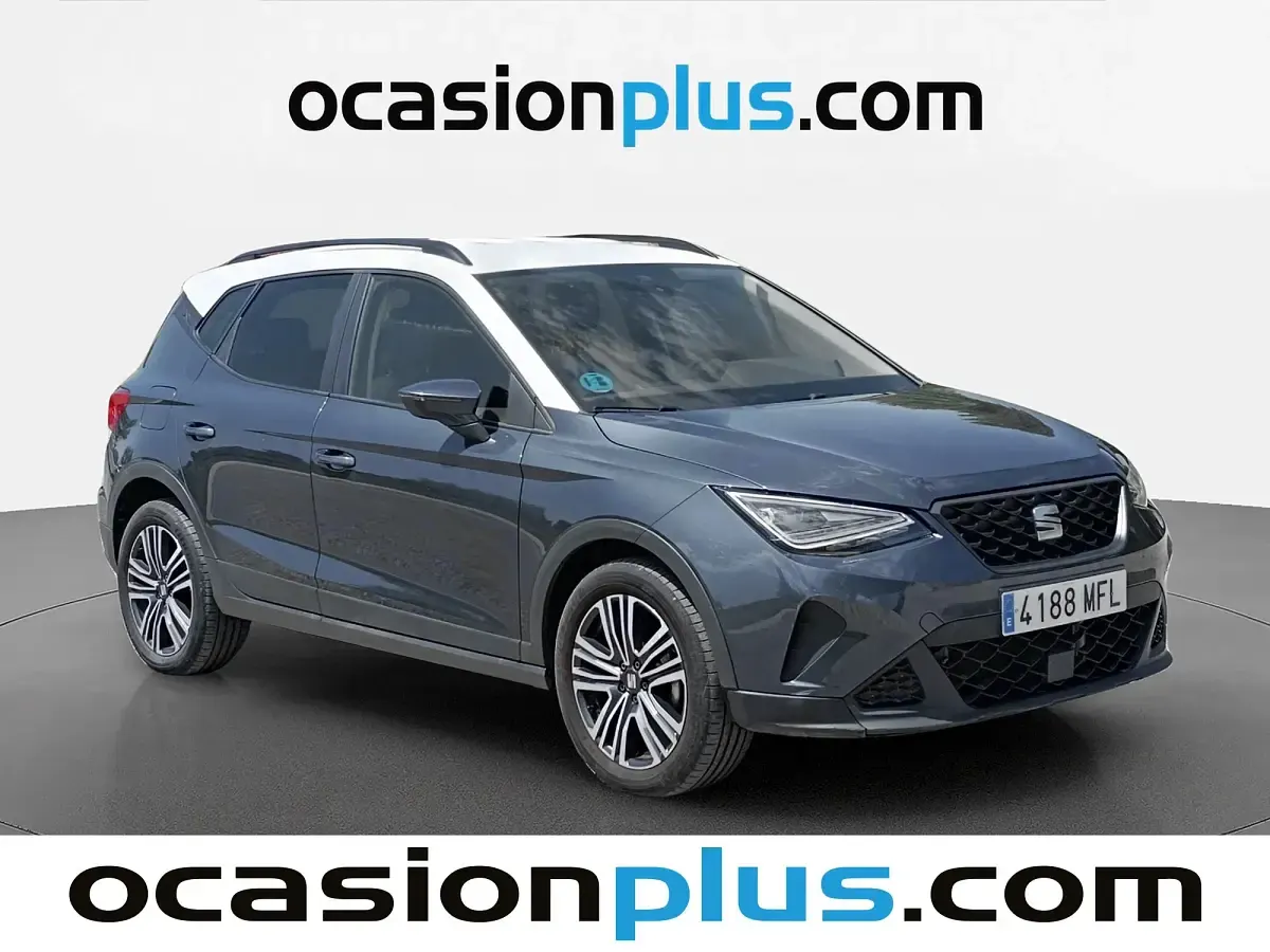 Occasion Seat Arona Style 110 ch (80 kW) 2023 Gris SUV