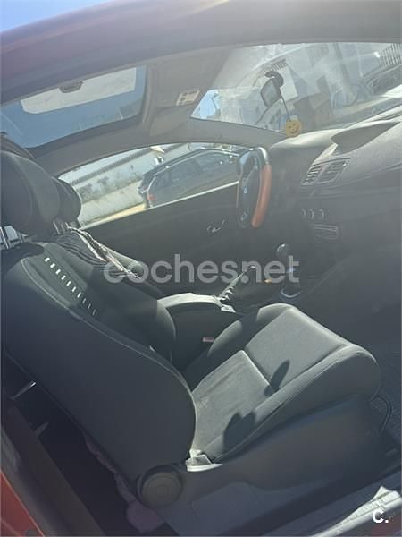 Usado Renault Mégane 110 CV (80 kW) 2012 Naranja Berlina