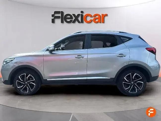 Usado MG ZS Luxury 111 HP (81 kW) 2023 Cinzento Sedan