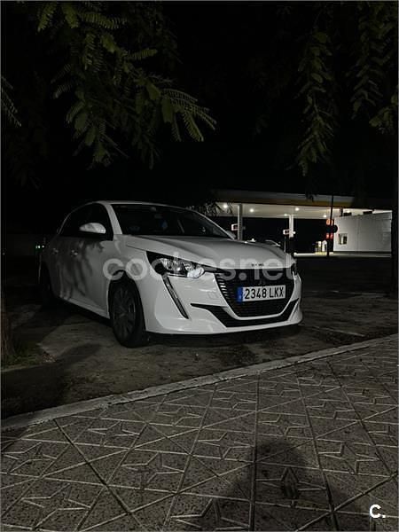 Usado Peugeot 208 Allure 100 CV (73 kW) 2020 Blanco Utilitario