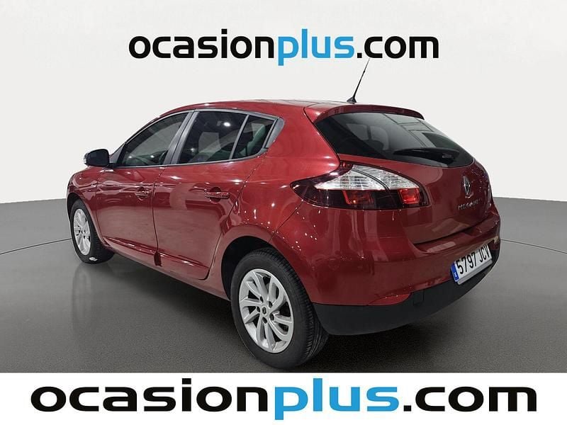 Usado Renault Mégane III LIMITED 116 CV (85 kW) 2015 Rojo Utilitario