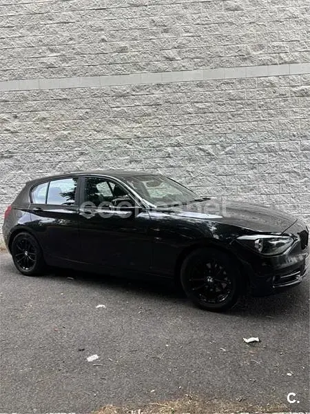 Usado BMW 118 Sport Line 143 CV (105 kW) 2013 Negro Utilitario