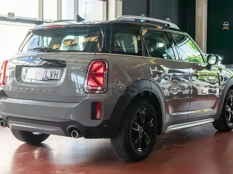 Usado Mini Cooper S Countryman 178 CV (130 kW) 2022 Gris / plata SUV