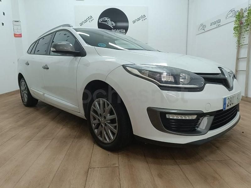 Usado Renault Mégane GrandTour GT 115 CV (84 kW) 2014 Blanco Familiar