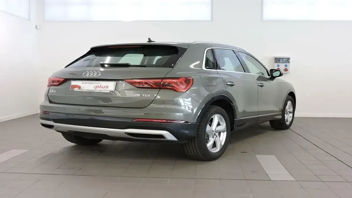 Usado Audi Q3 Advanced Plus 150 CV (110 kW) 2023 Gris SUV