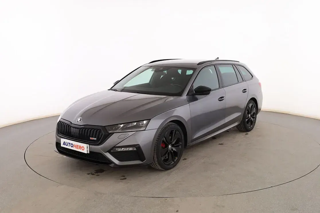 Usado Skoda Octavia RS 245 CV (180 kW) 2023 Familiar