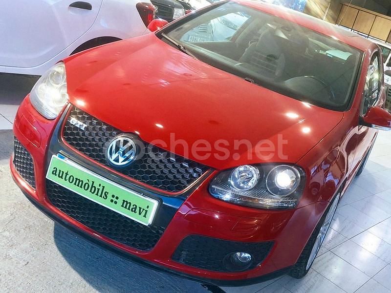 Rojo Usado 2006 VW Golf V GTI Berlina | 15.999 € - Imagen 1/4