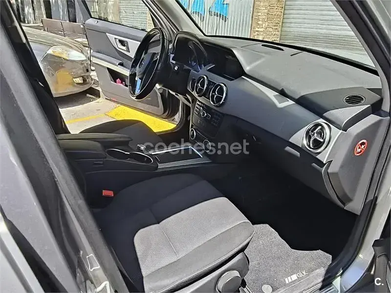 Usado Mercedes GLK200 143 CV (105 kW) 2015 Gris / plata SUV