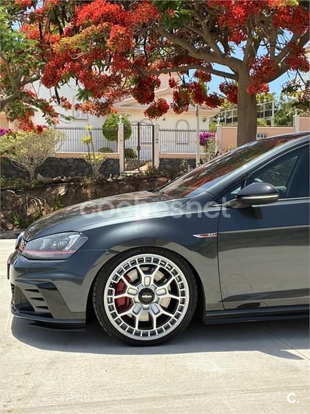 Usado VW Golf GTI Clubsport 265 CV (194 kW) 2016 Gris / plata Berlina