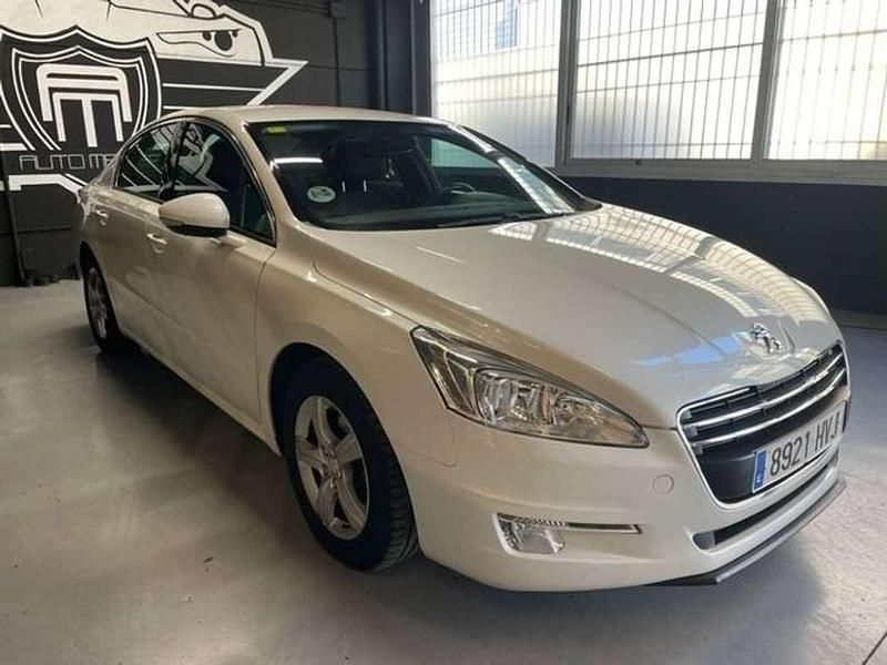 Usado Peugeot 508 Allure 140 CV (102 kW) 2014 Blanco Berlina