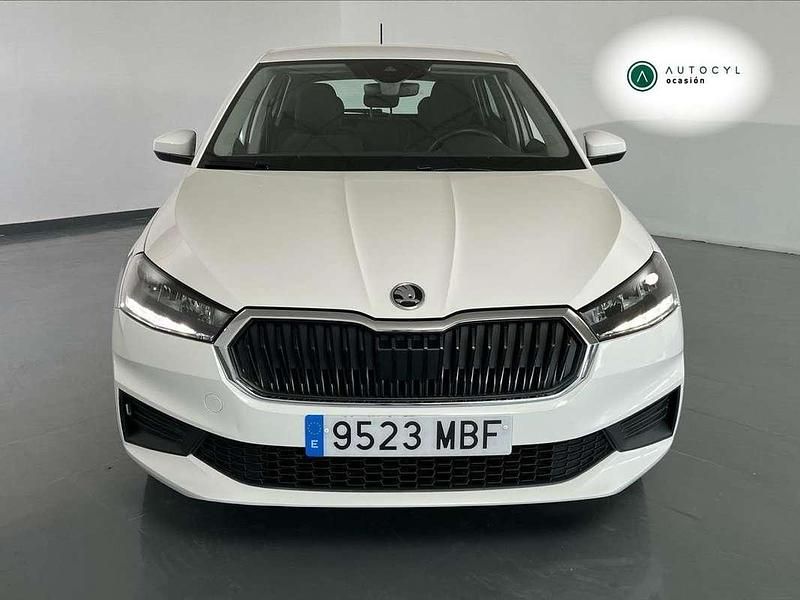 Usado Skoda Fabia Ambition 95 CV (69 kW) 2022 Blanco Utilitario