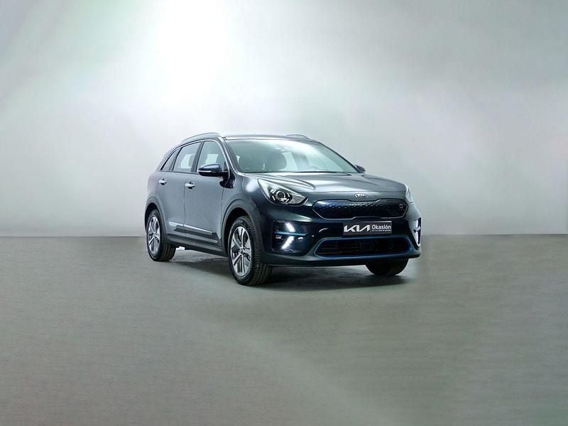 Usado Kia e-Niro 150 kW (204 CV) 2021 Azul SUV
