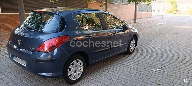 Usado Peugeot 308 110 CV (80 kW) 2009 Azul Berlina