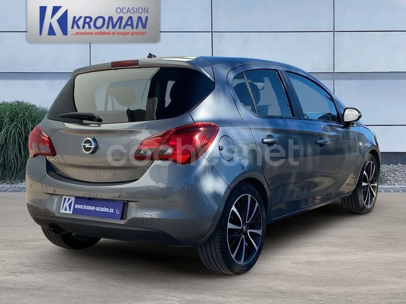 Usado Opel Corsa Design Edition 90 CV (66 kW) 2019 Gris Berlina