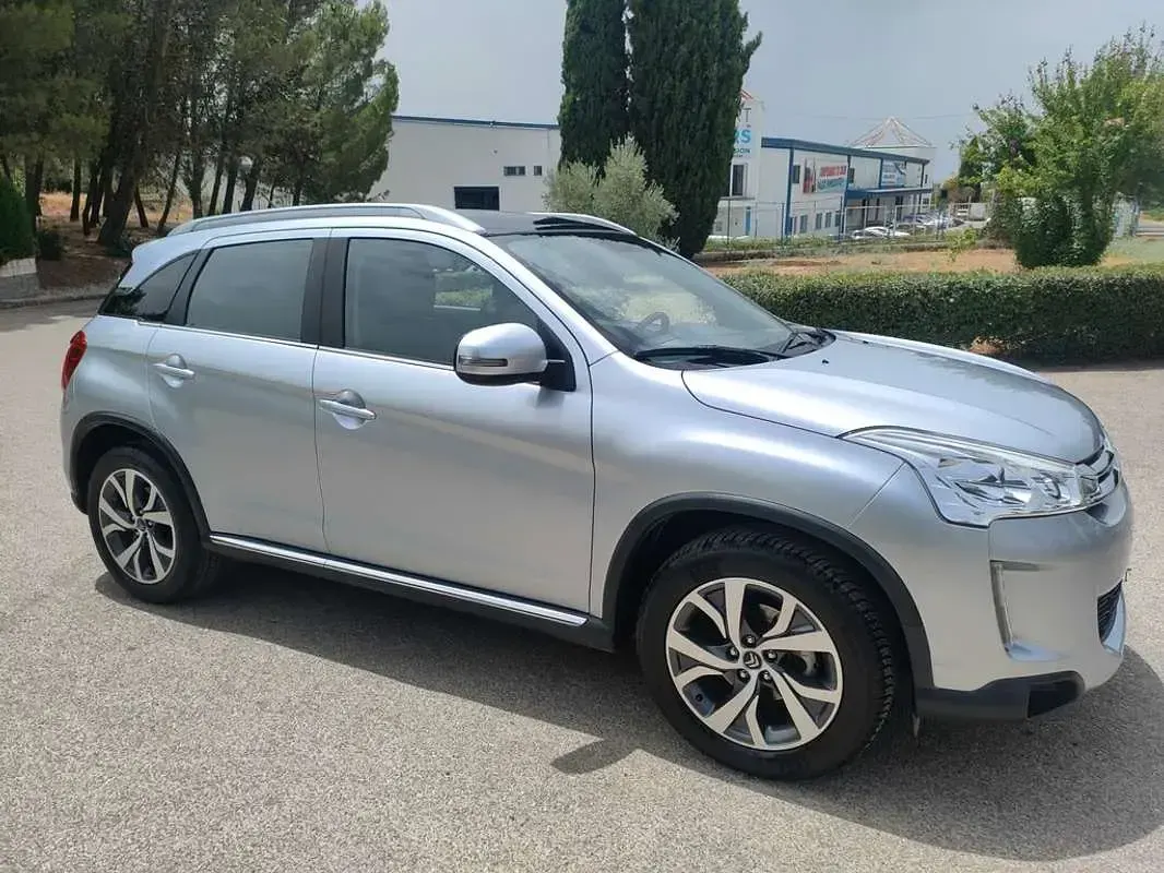 Usado Citroën C4 Aircross Exclusive 114 CV (83 kW) 2013 Gris SUV