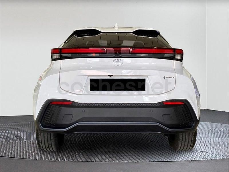 Usado Toyota C-HR Advance 223 CV (164 kW) 2025 Blanco SUV