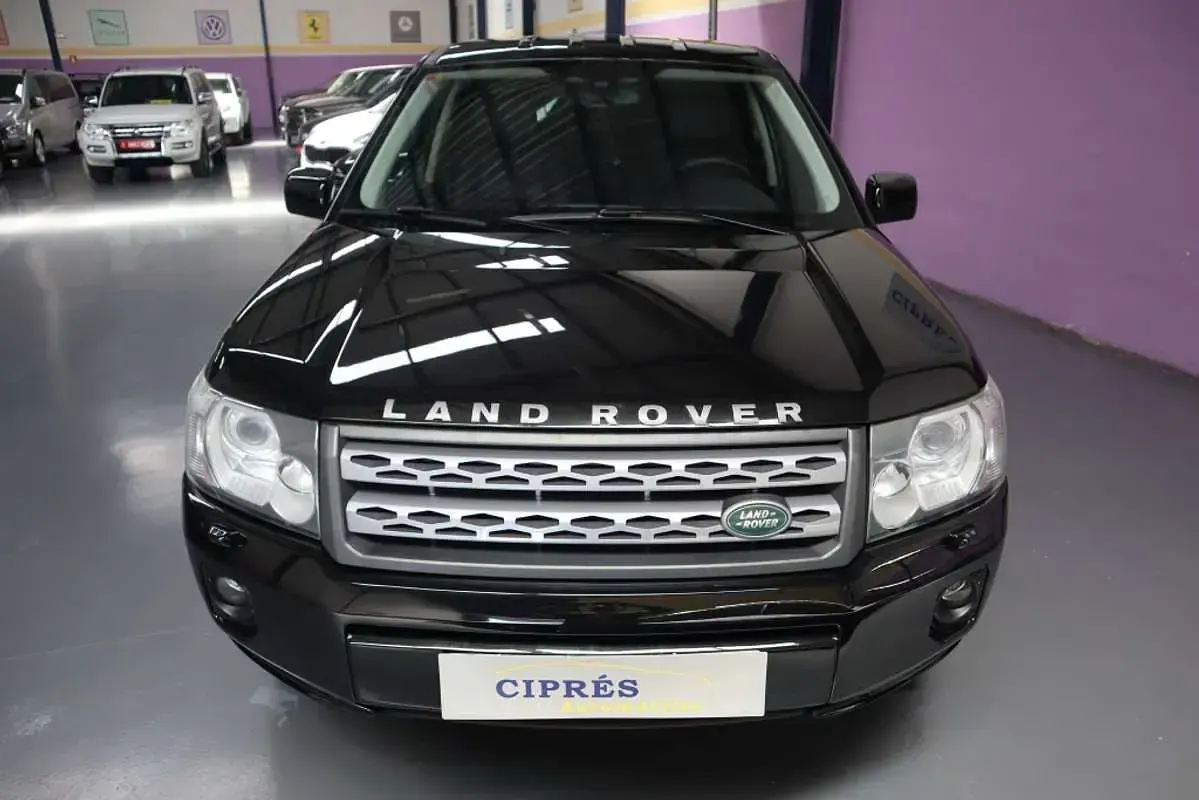 Usado Land Rover Freelander 2 S 150 CV (110 kW) 2013 Negro SUV