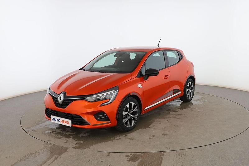 Usado Renault Clio V LIMITED 91 CV (66 kW) 2022 Naranja Utilitario