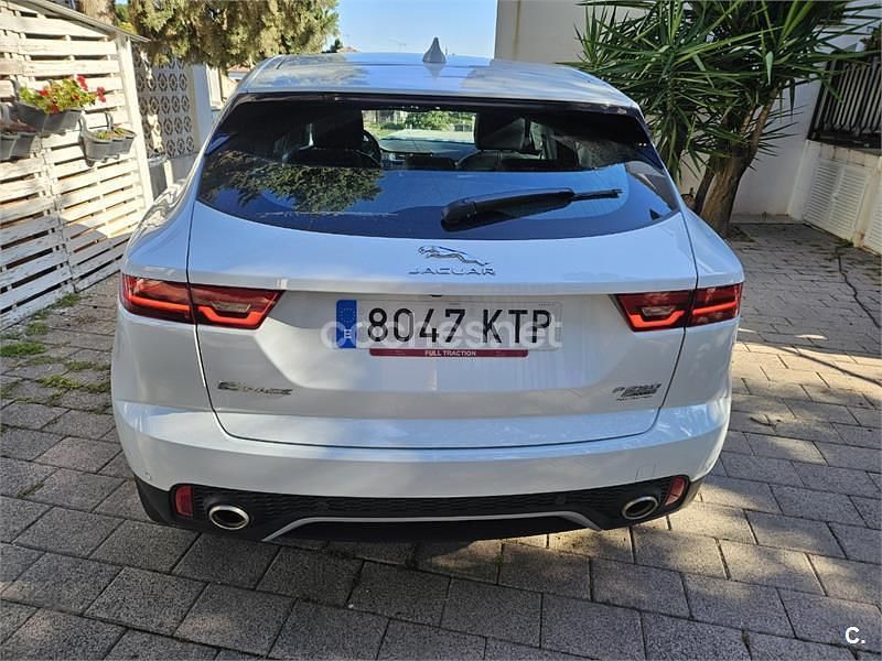 Usado Jaguar E-Pace R-Dynamic 249 CV (183 kW) 2019 Blanco SUV