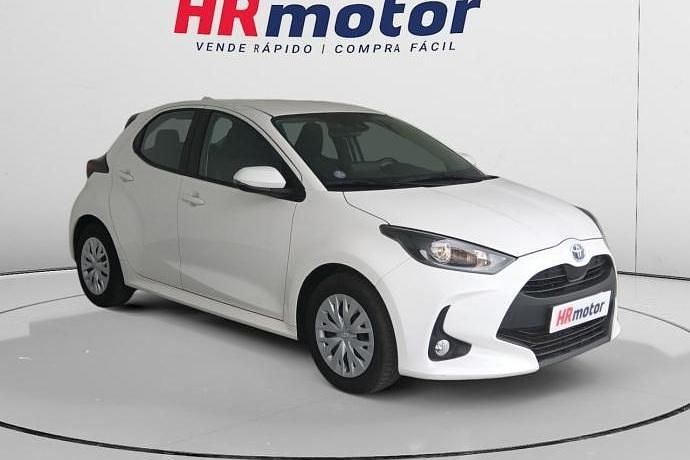 Usado 2022 Toyota Yaris Hybrid Business Edition | 18.890 € (Buen precio) - Imagen 1/4