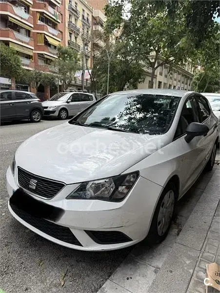 Usado Seat Ibiza Ecomotive 75 CV (55 kW) 2017 Blanco Berlina